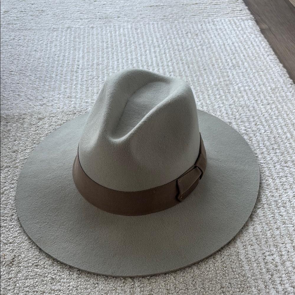 Aritiza Hat